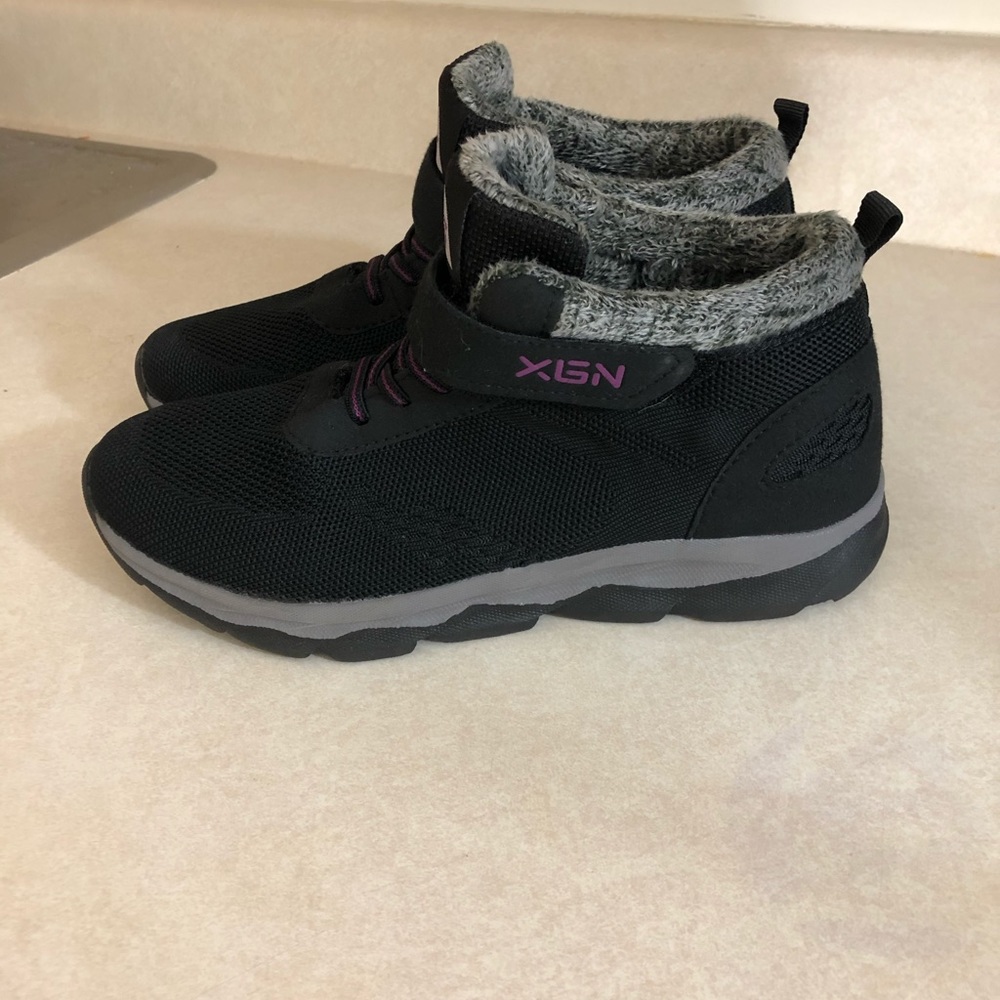Black boots
